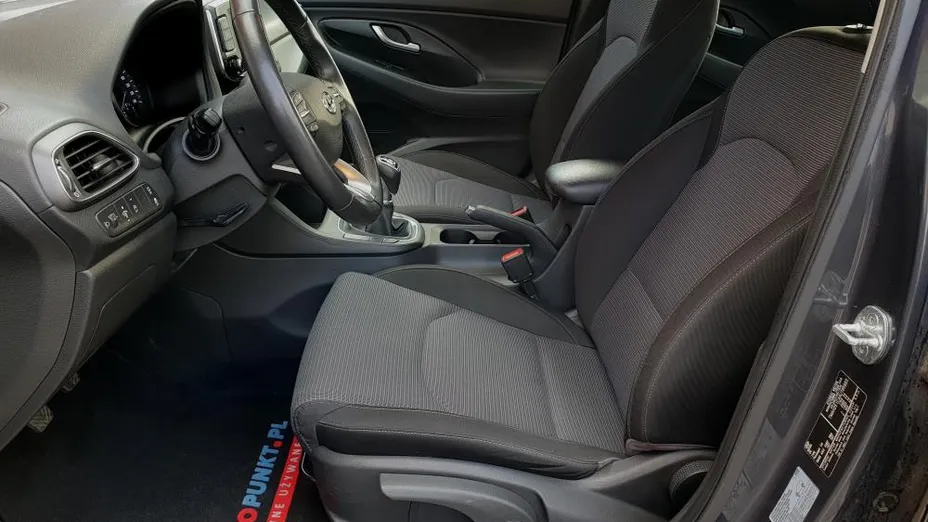 HYUNDAI i30 i30 1.5 DPI Classic +