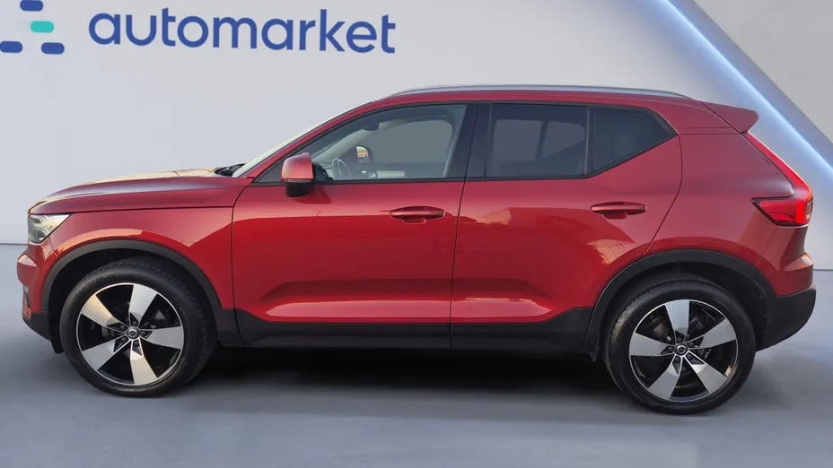 VOLVO XC40 XC40 D3 Momentum Pro aut