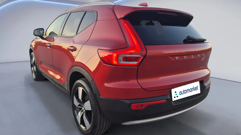 VOLVO XC40 XC40 D3 Momentum Pro aut