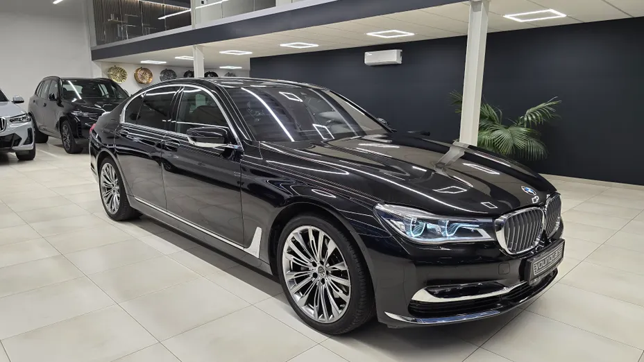 BMW Seria 7 730d xDrive sport-aut