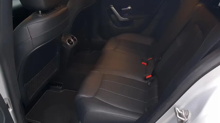 MERCEDES-BENZ CLA CLA 200 d 8G-DCT