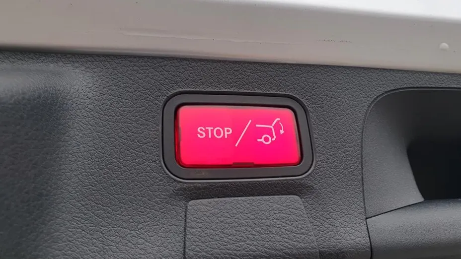 MERCEDES-BENZ CLA CLA 200 d 8G-DCT