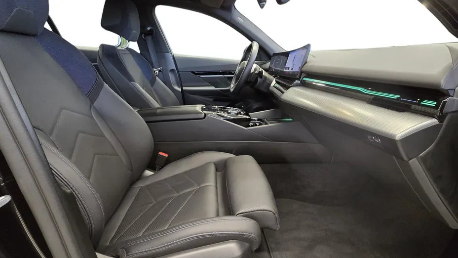 BMW Seria 5 520d xDrive mHEV M Sport sport-aut