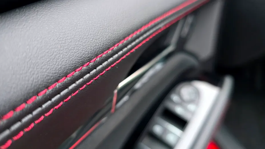 MAZDA 3 3 2.0 mHEV Homura aut