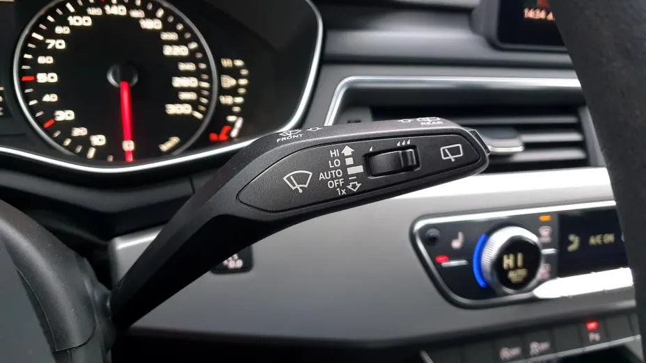 AUDI A4 A4 2.0 TDI S tronic