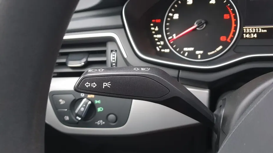 AUDI A4 A4 2.0 TDI S tronic