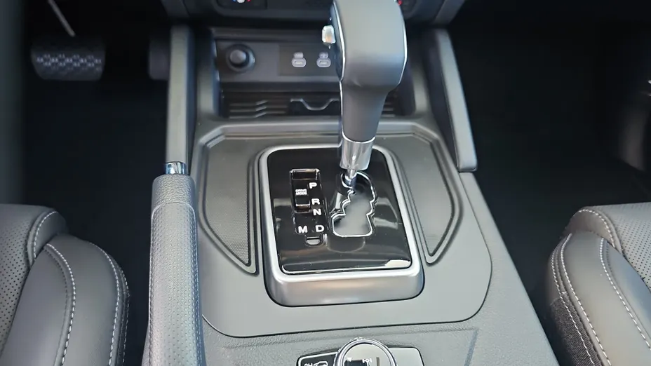 KGM / SSANGYONG Musso Grand Musso Grand 2.2 e-XDi Wild 4WD aut Nowy