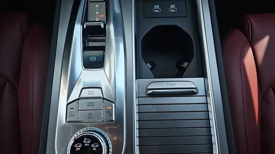 KGM / SSANGYONG Rexton Rexton 2.2 D Wild 4WD 7os aut Nowy