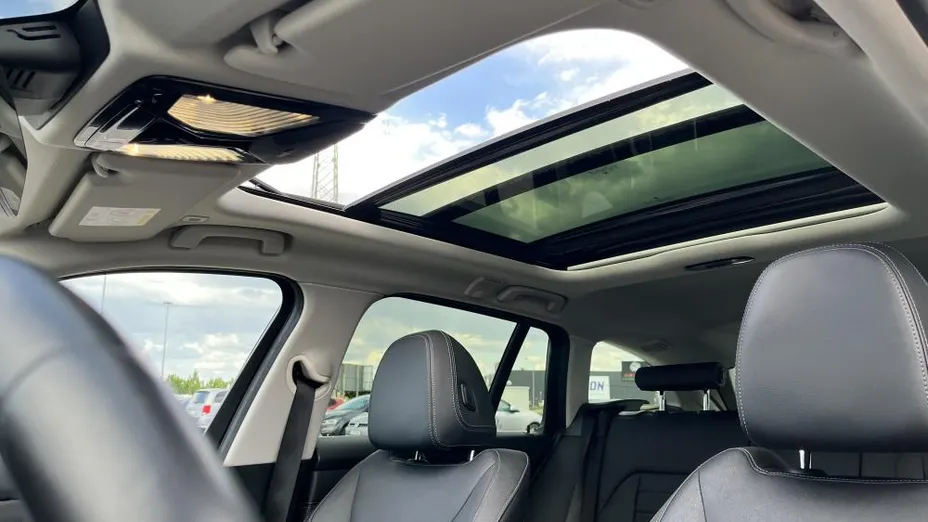 BMW Seria 3 320d xDrive mHEV Luxury Line aut