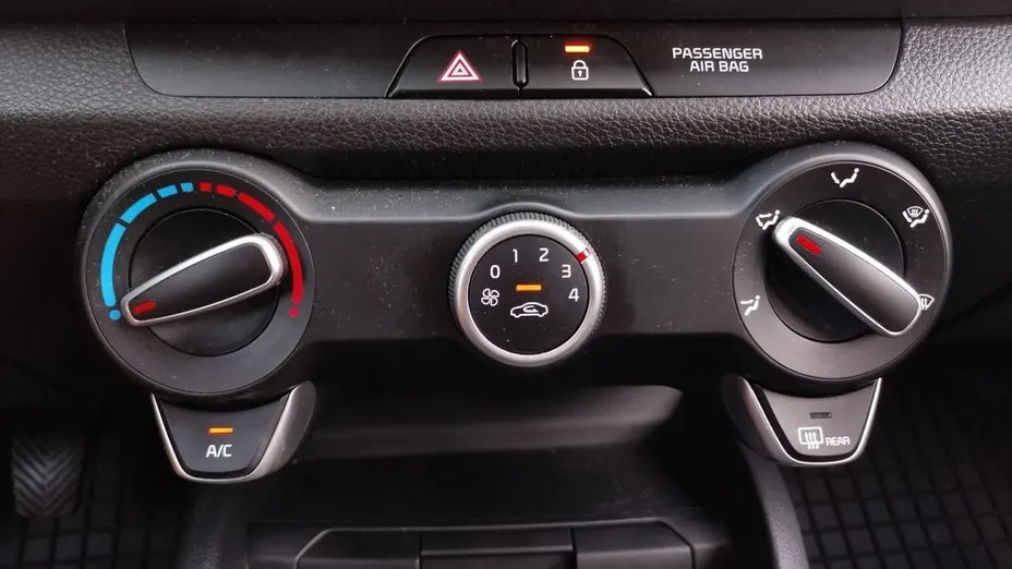 KIA Stonic Stonic 1.2 M