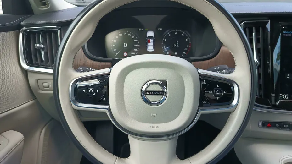 VOLVO S90 S90 B5 B Inscription aut