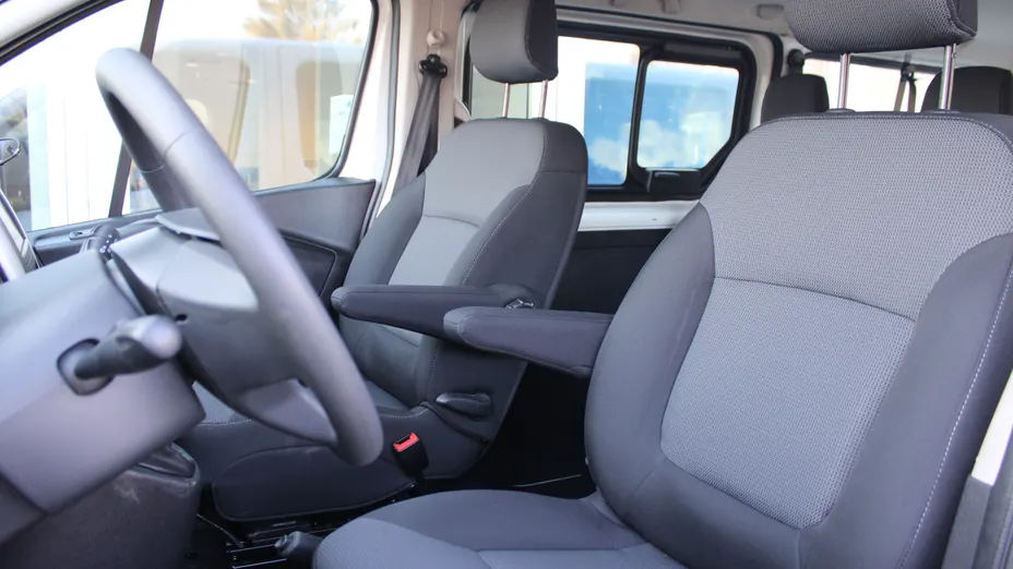 RENAULT Trafic Trafic Kombi 2.0 dCi L2 HD Pack Clim