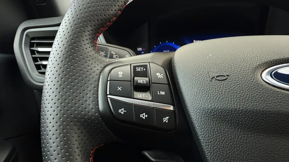 FORD Kuga Kuga 1.5 EcoBoost FWD ST-Line X