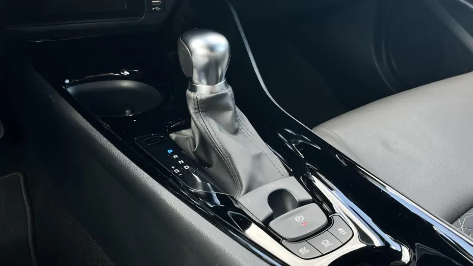 TOYOTA C-HR C-HR 2.0 Hybrid Executive