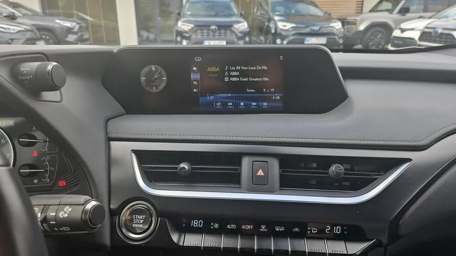 LEXUS UX UX 200 GPF F Impression 2WD