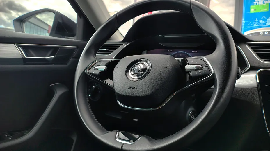 SKODA Superb Superb 1.5 TSI Ambition DSG