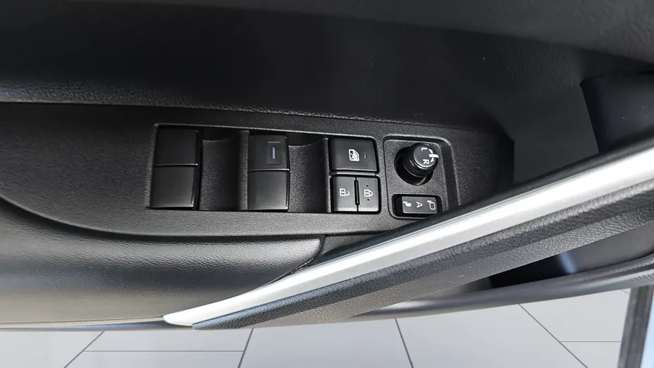 TOYOTA Corolla Cross Corolla Cross 2.0 Hybrid Comfort