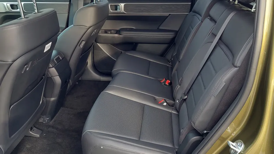 HYUNDAI Santa Fe Santa Fe 1.6 T-GDI HEV Executive 4WD aut Nowy
