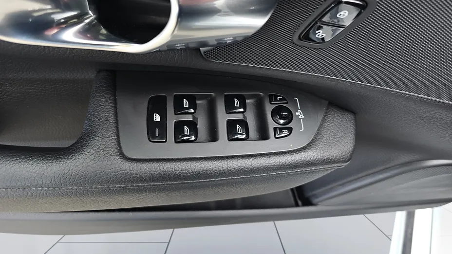 VOLVO V90 V90 B5 D AWD Momentum Pro aut