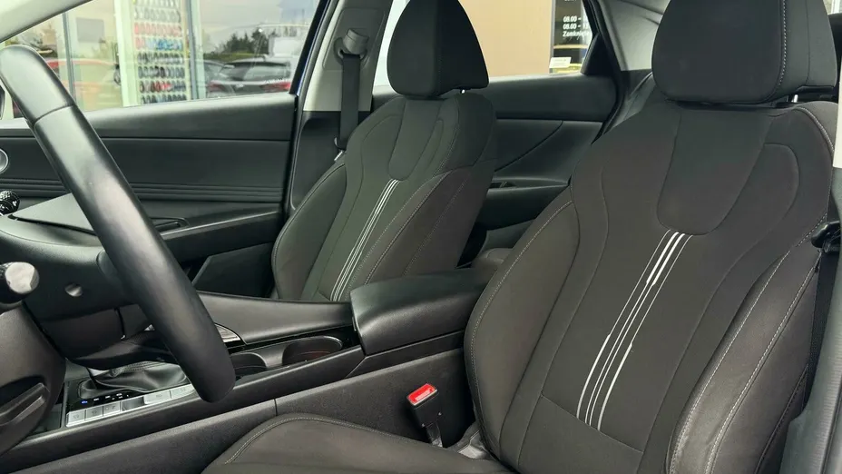 HYUNDAI Elantra Elantra 1.6 Executive CVT