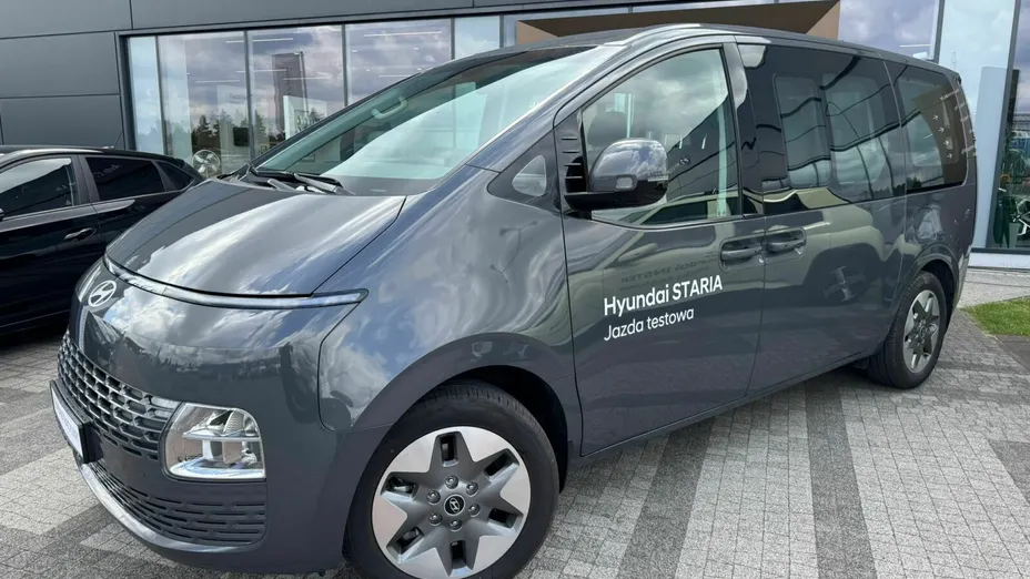 HYUNDAI Staria Staria 1.6 T-GDI HEV Smart Business aut Nowy