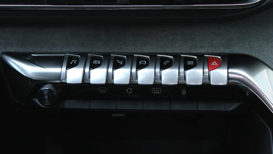 PEUGEOT 3008 3008 2.0 BlueHDi GT S&S EAT8