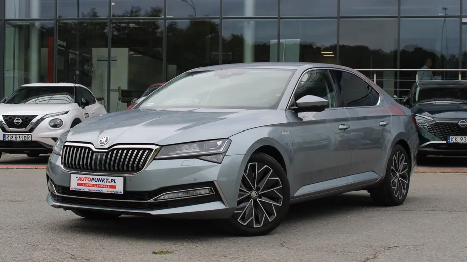 SKODA Superb Superb 2.0 TSI L&K DSG