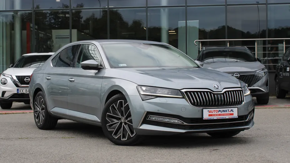 SKODA Superb Superb 2.0 TSI L&K DSG