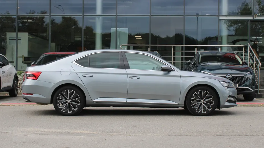 SKODA Superb Superb 2.0 TSI L&K DSG