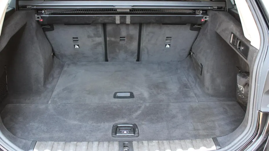 BMW Seria 3 320d xDrive Sport Line aut