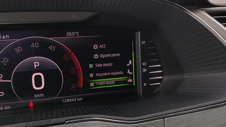 SKODA Superb Superb 2.0 TDI SCR Ambition DSG