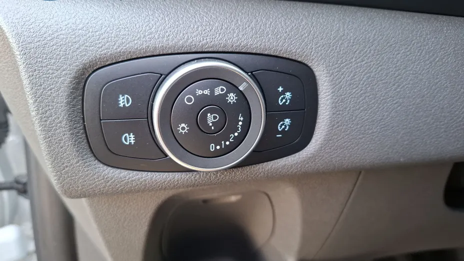 FORD Tourneo Custom Tourneo Custom 2.0 EcoBlue 320 L2 Titanium aut