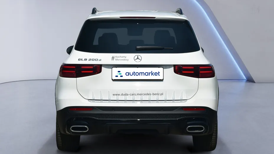 MERCEDES-BENZ GLB GLB 200 d AMG Line 8G-DCT