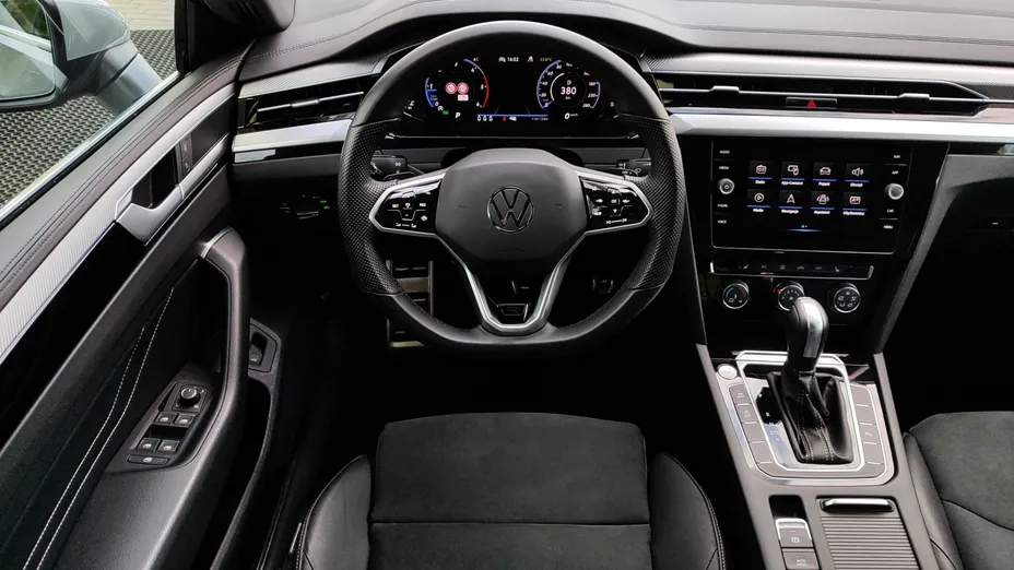 VOLKSWAGEN Arteon Arteon 2.0 TDI 4Motion R-Line DSG