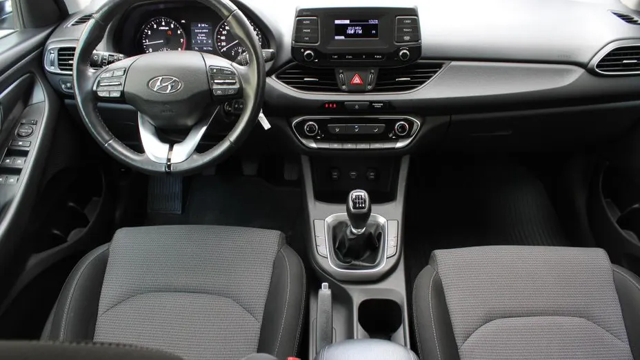 HYUNDAI i30 i30 1.5 DPI Classic +