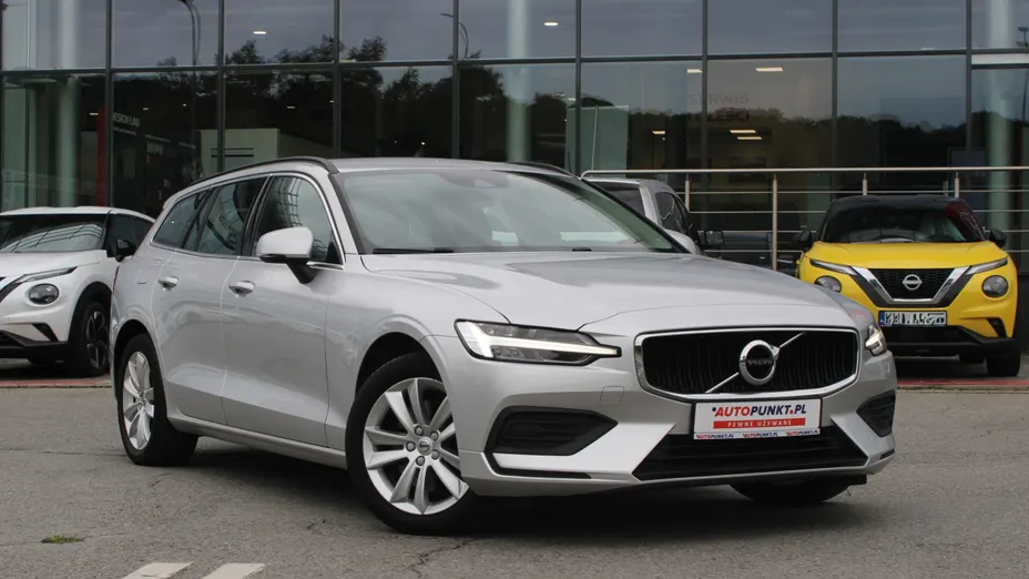 VOLVO V60 -