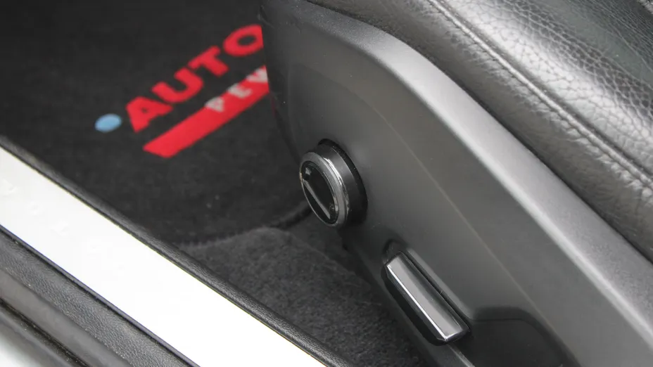 VOLVO V60 V60 B4 D Momentum Pro aut