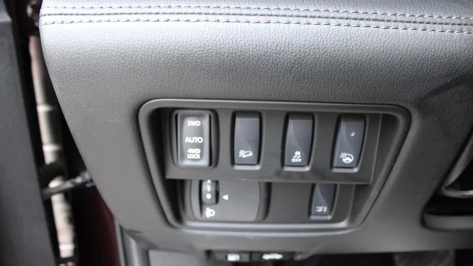 RENAULT Koleos Koleos 2.0 Blue dCi Initiale Paris 4x4 X-Tronic