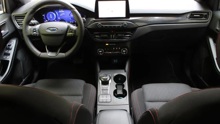 FORD Focus Focus 1.5 EcoBlue ST-Line aut
