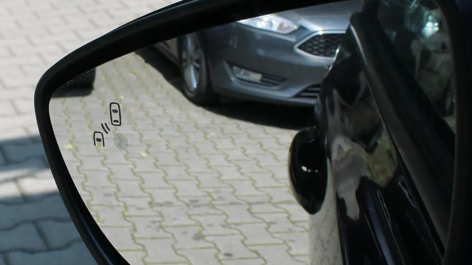 FORD Focus Focus 1.5 EcoBlue ST-Line aut