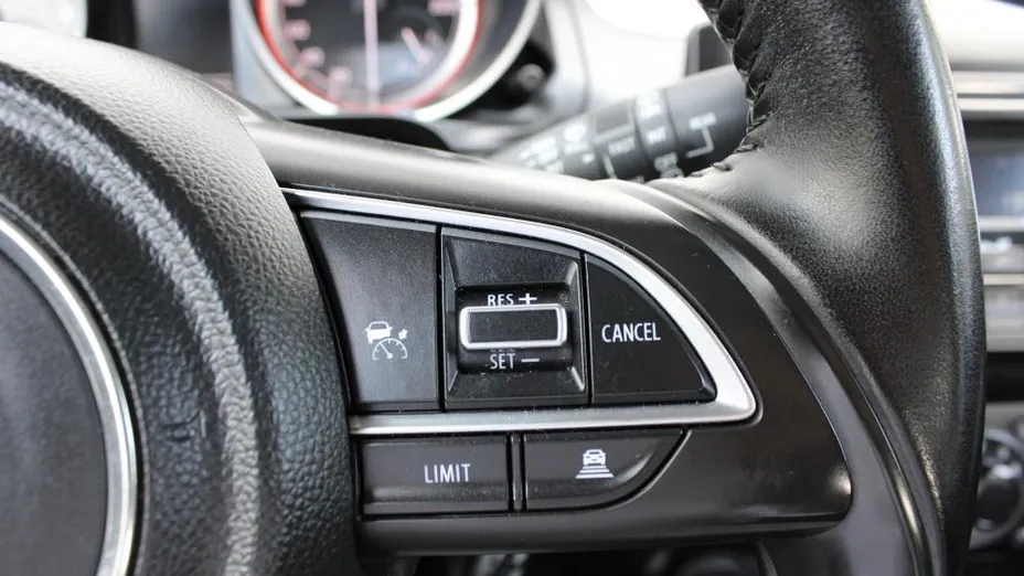 SUZUKI Swift Swift 1.2 Dualjet SHVS Premium