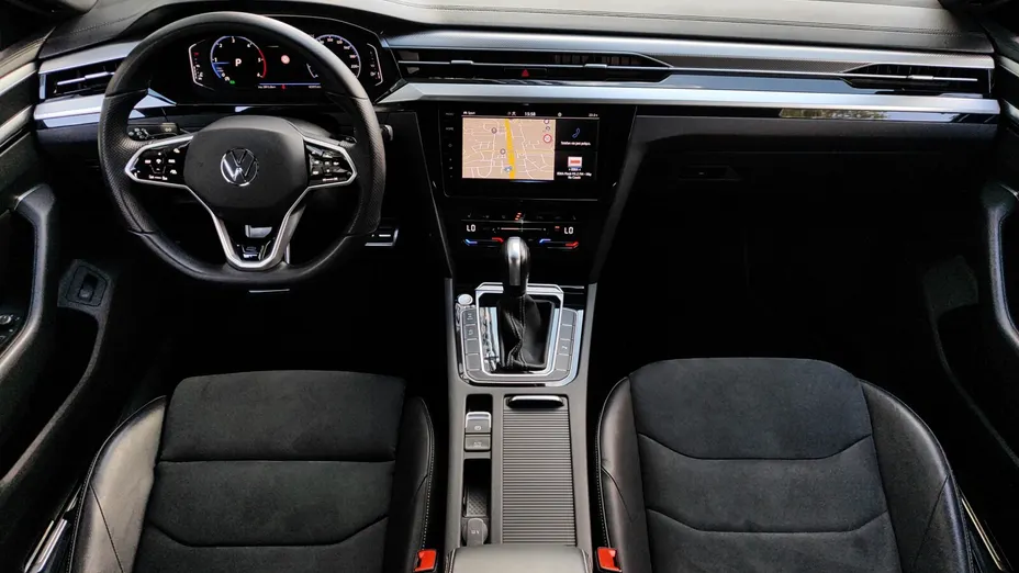 VOLKSWAGEN Arteon Arteon 2.0 TDI 4Motion R-Line DSG