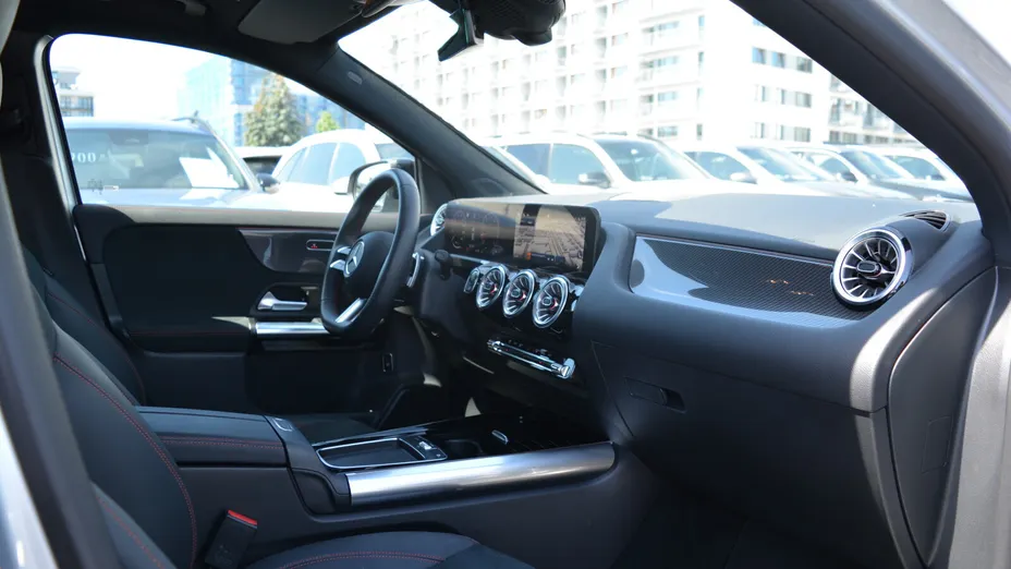 MERCEDES-BENZ GLA GLA 200 mHEV AMG Line 7G-DCT