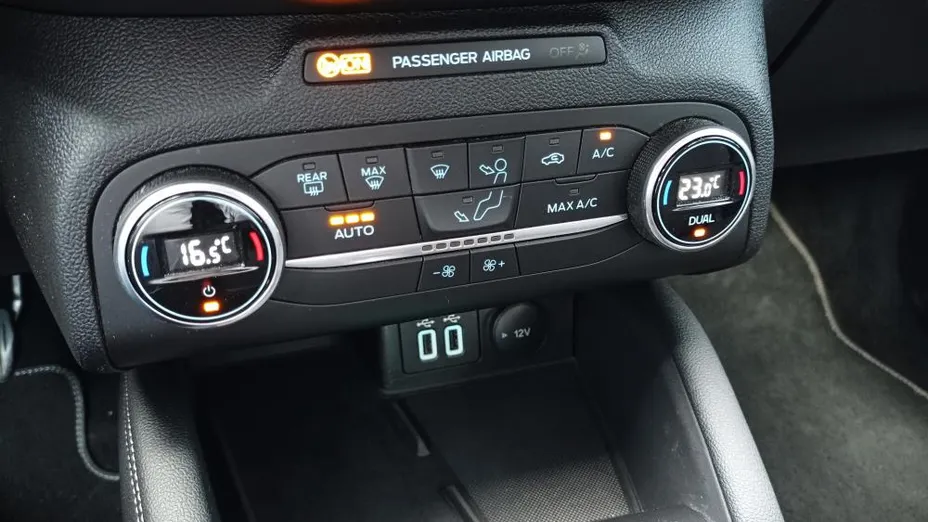 FORD Focus Focus 1.5 EcoBlue Titanium