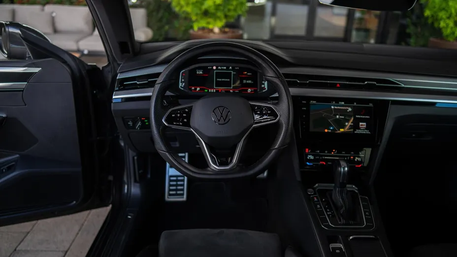 VOLKSWAGEN Arteon Arteon 2.0 TDI R-Line DSG