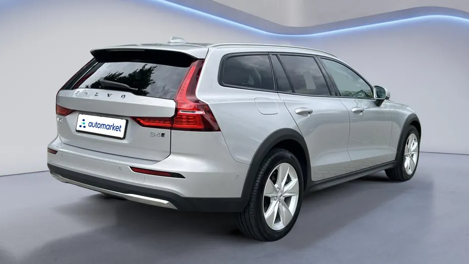 VOLVO V60 V60 CC Core B4 D AWD aut