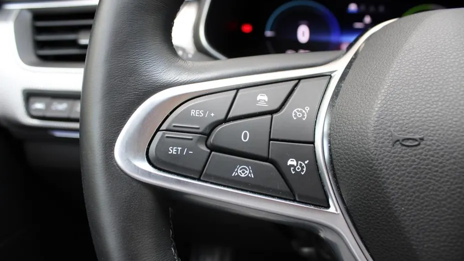 RENAULT Arkana Arkana 1.3 TCe mHEV Techno EDC