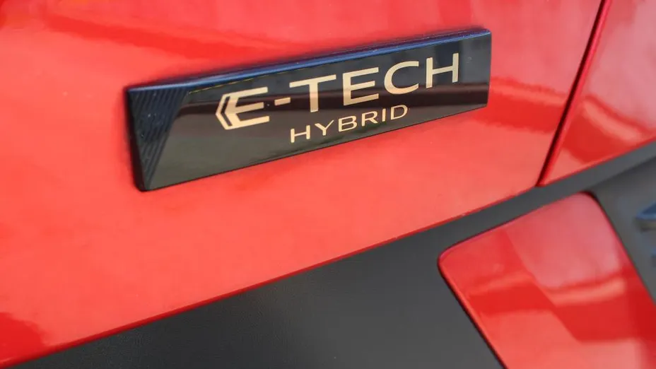 RENAULT Arkana Arkana 1.3 TCe mHEV Techno EDC