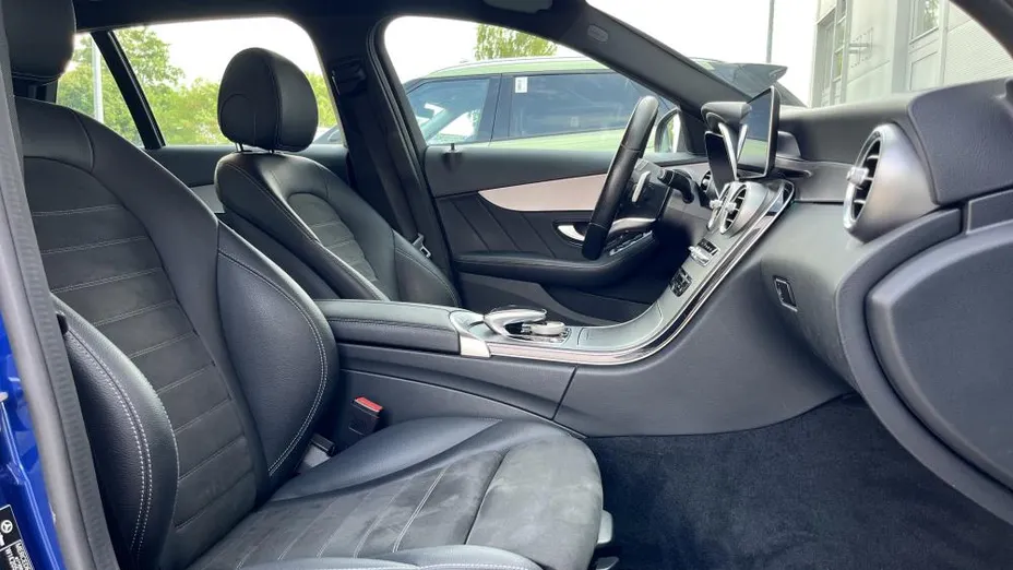 MERCEDES-BENZ C Klasa C 220 d 4MATIC 9G-TRONIC