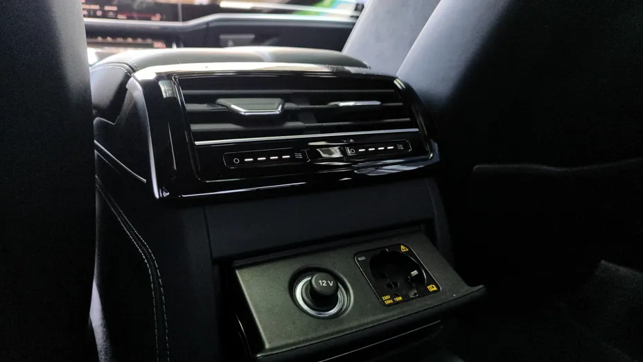 AUDI A8 S8 TFSI mHEV Quattro Tiptr.